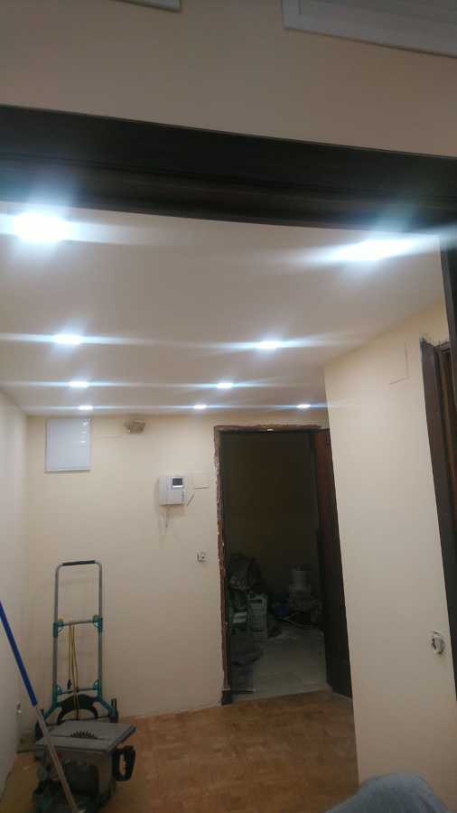 Instalación iluminación hall entrada