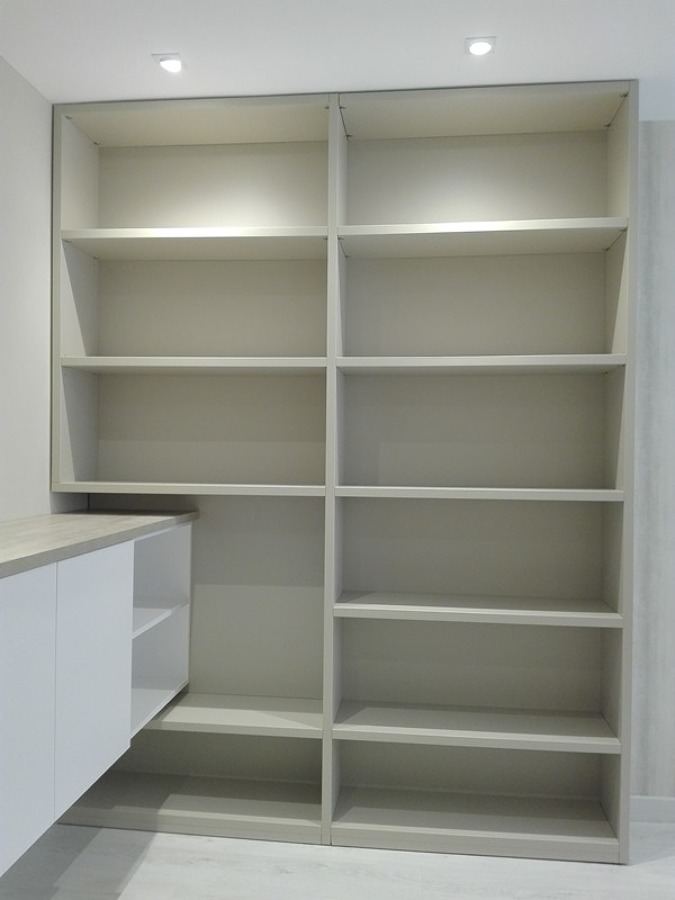 Instalación librería ligera a medida