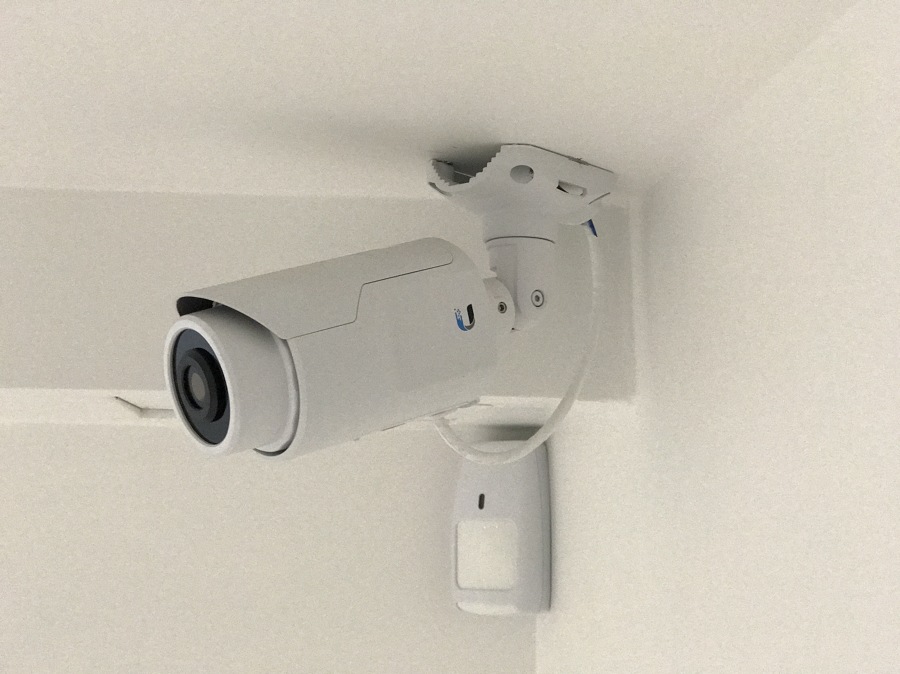 Instalación sistemas de seguridad y control de accesos en empresas