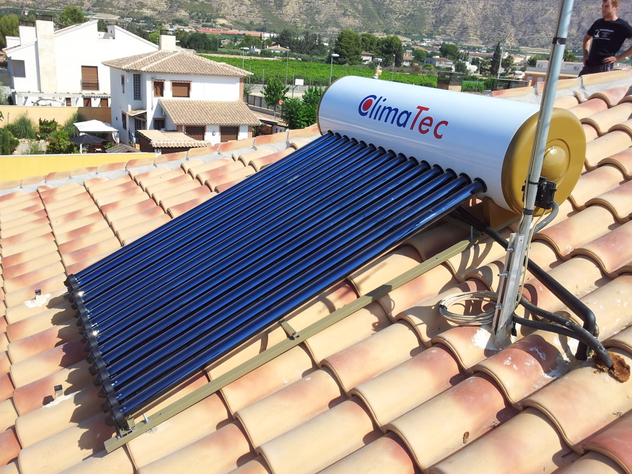 Instalación solar con termosifón tubo de vacío