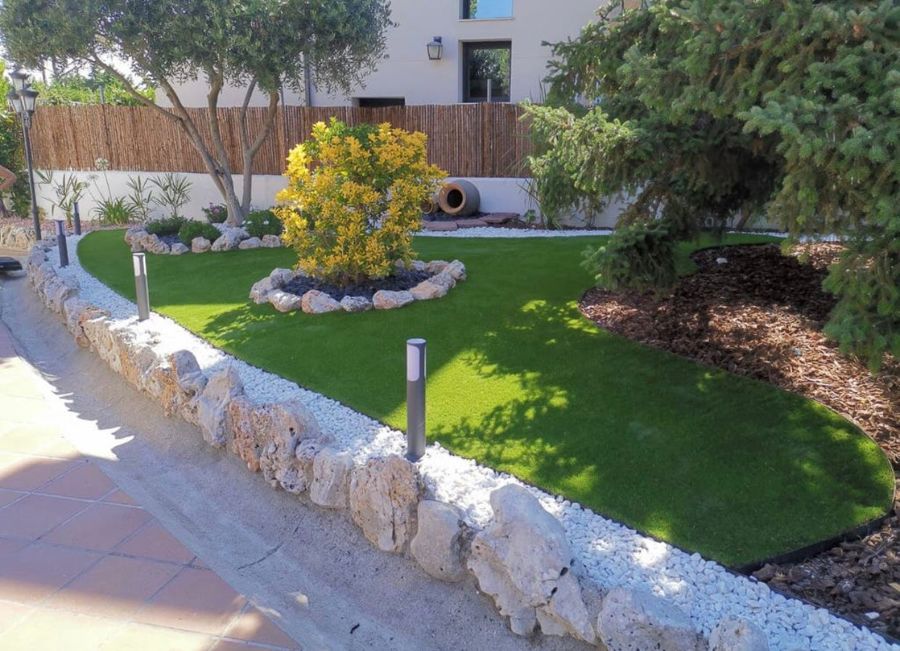 Instaladores de césped artificial en comunidades