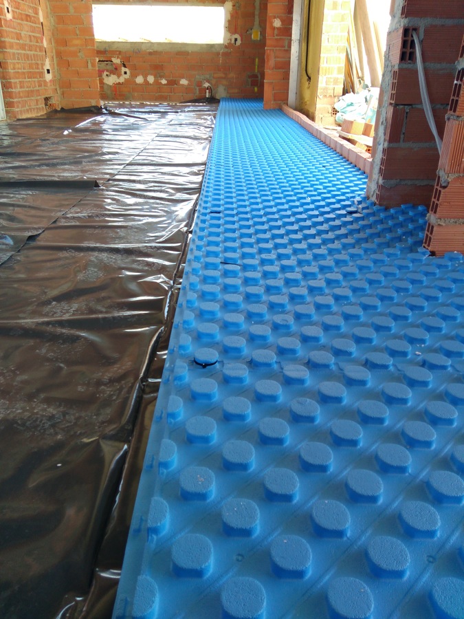 Instalando suelo radiante