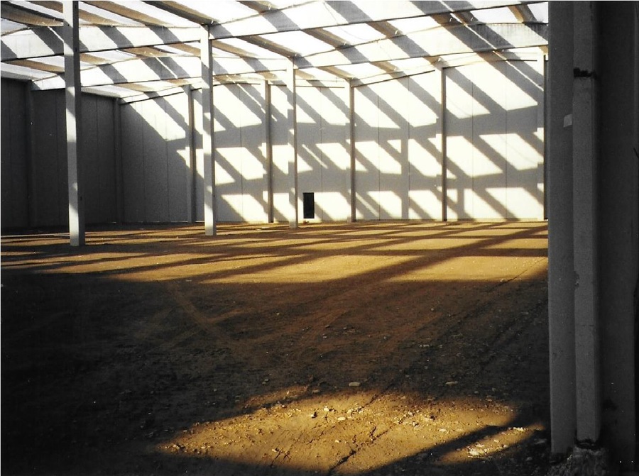 Interior de nave antes de solera