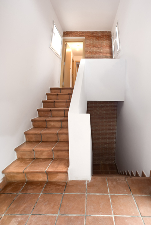 Interior escaleras principales