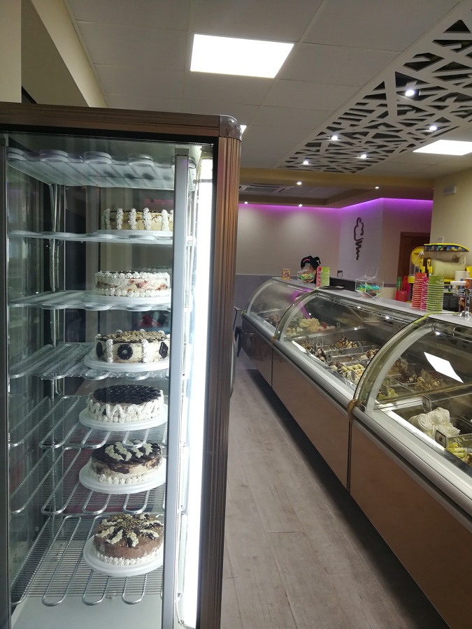 Interior Heladería