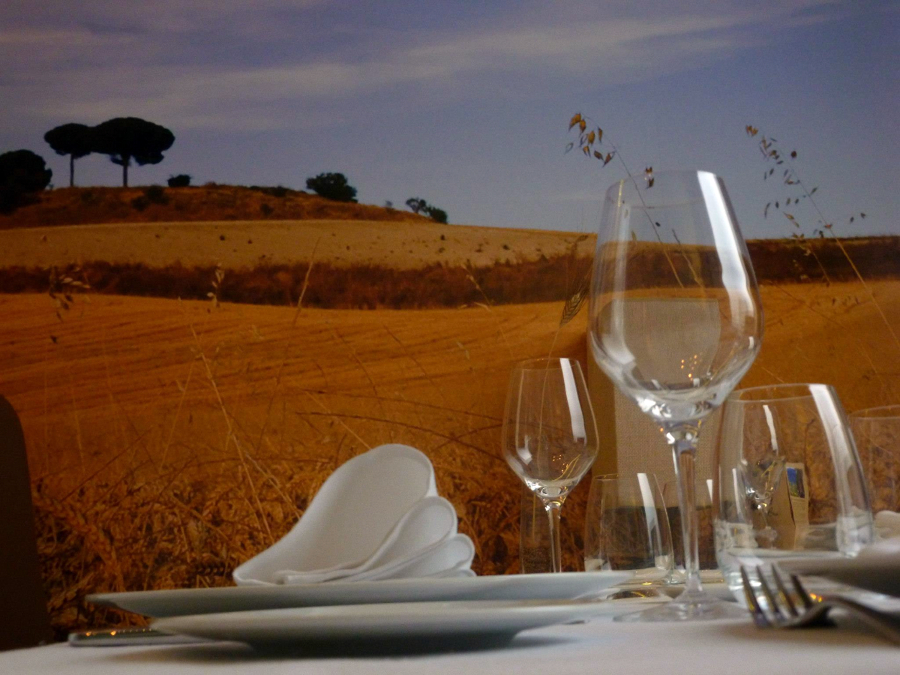 Interior Local. Reservados