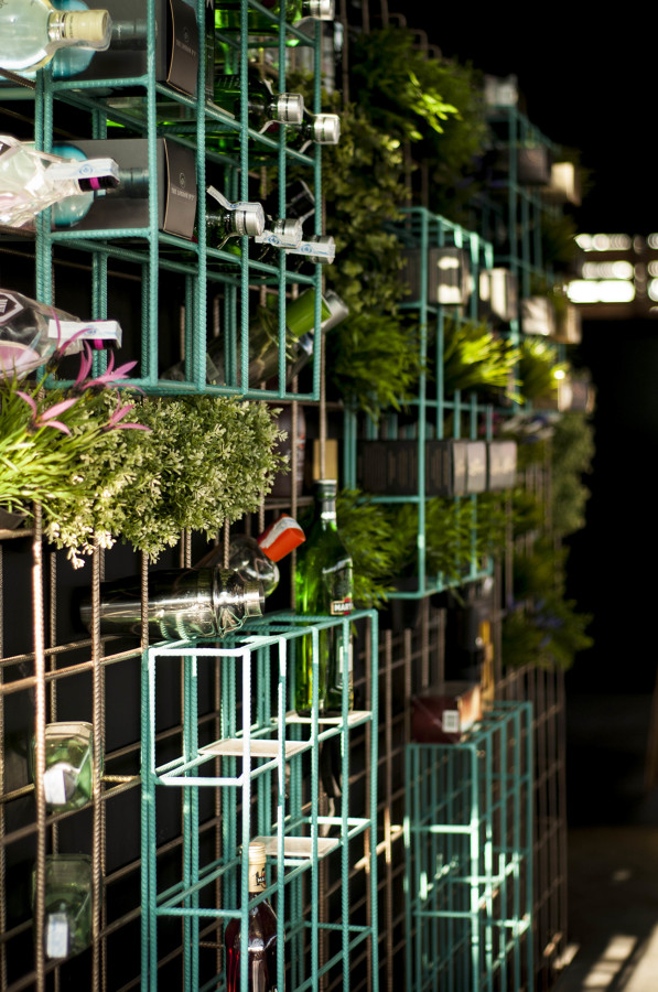 Interior Pub I love Recycled 