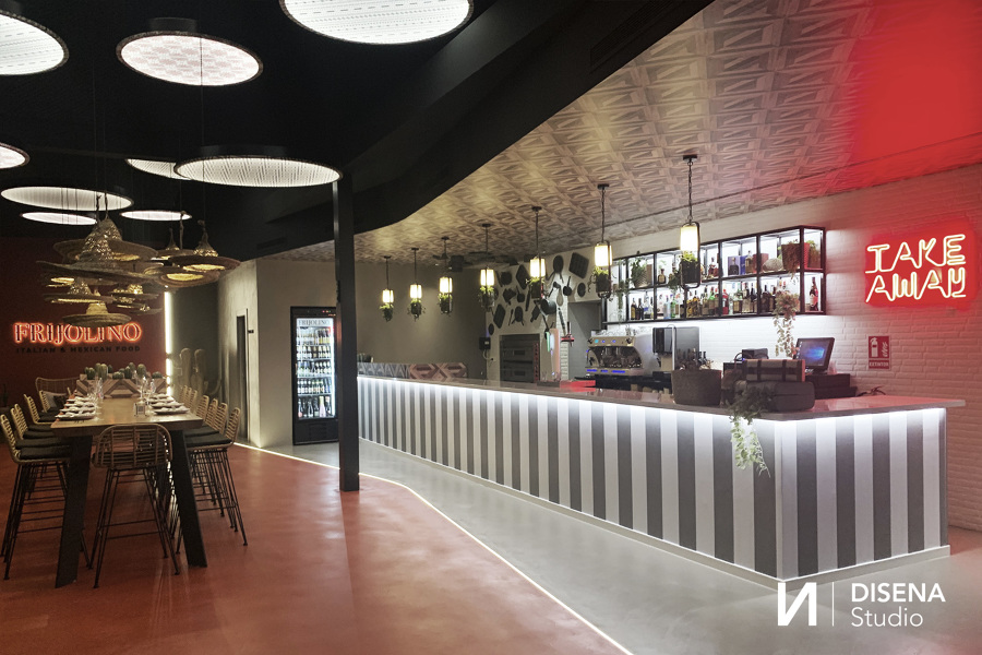 Interior restaurante Frijolino