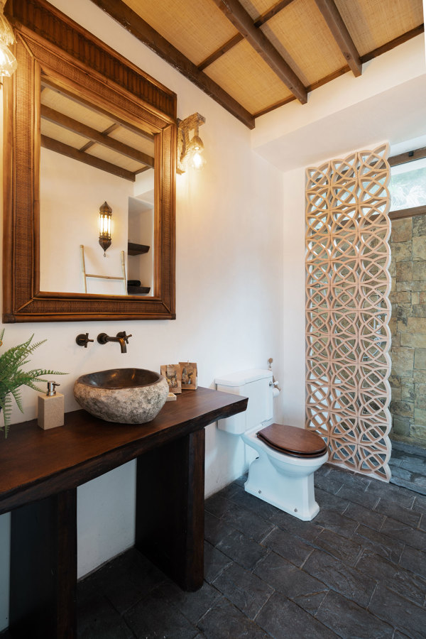 Interiorismo comercial Santai Valencia