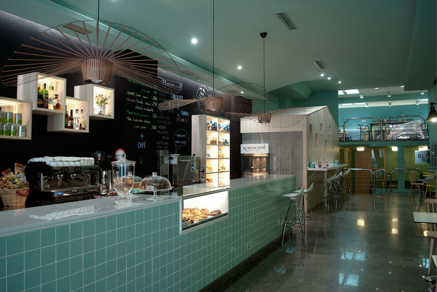 Interiorismo en un local centenario: Pastelería Bornaechea en Miranda de Ebro (Burgos)