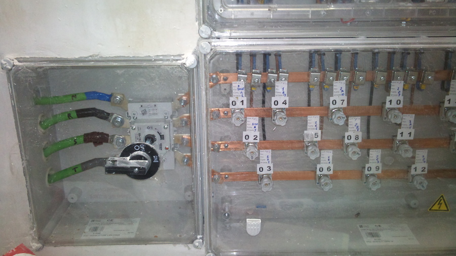 Interruptor de corte general y barrajes de distribucióon