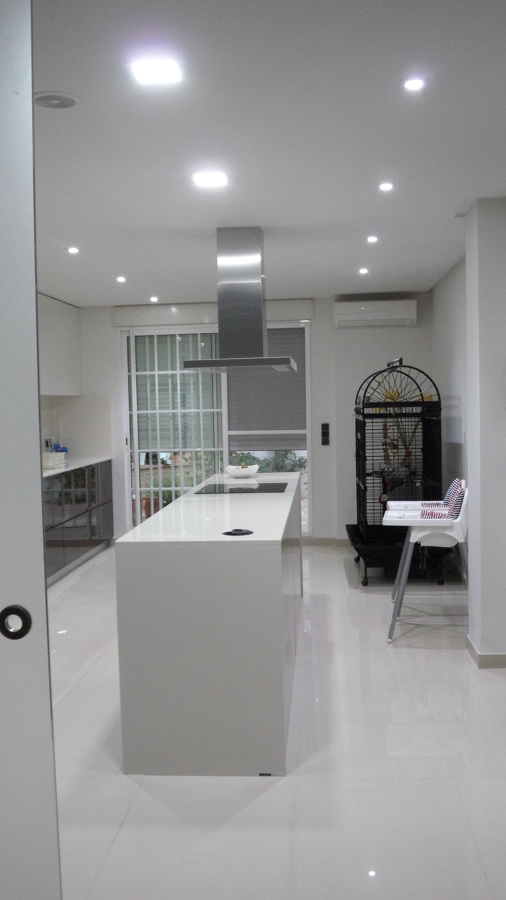 isla central e iluminación led