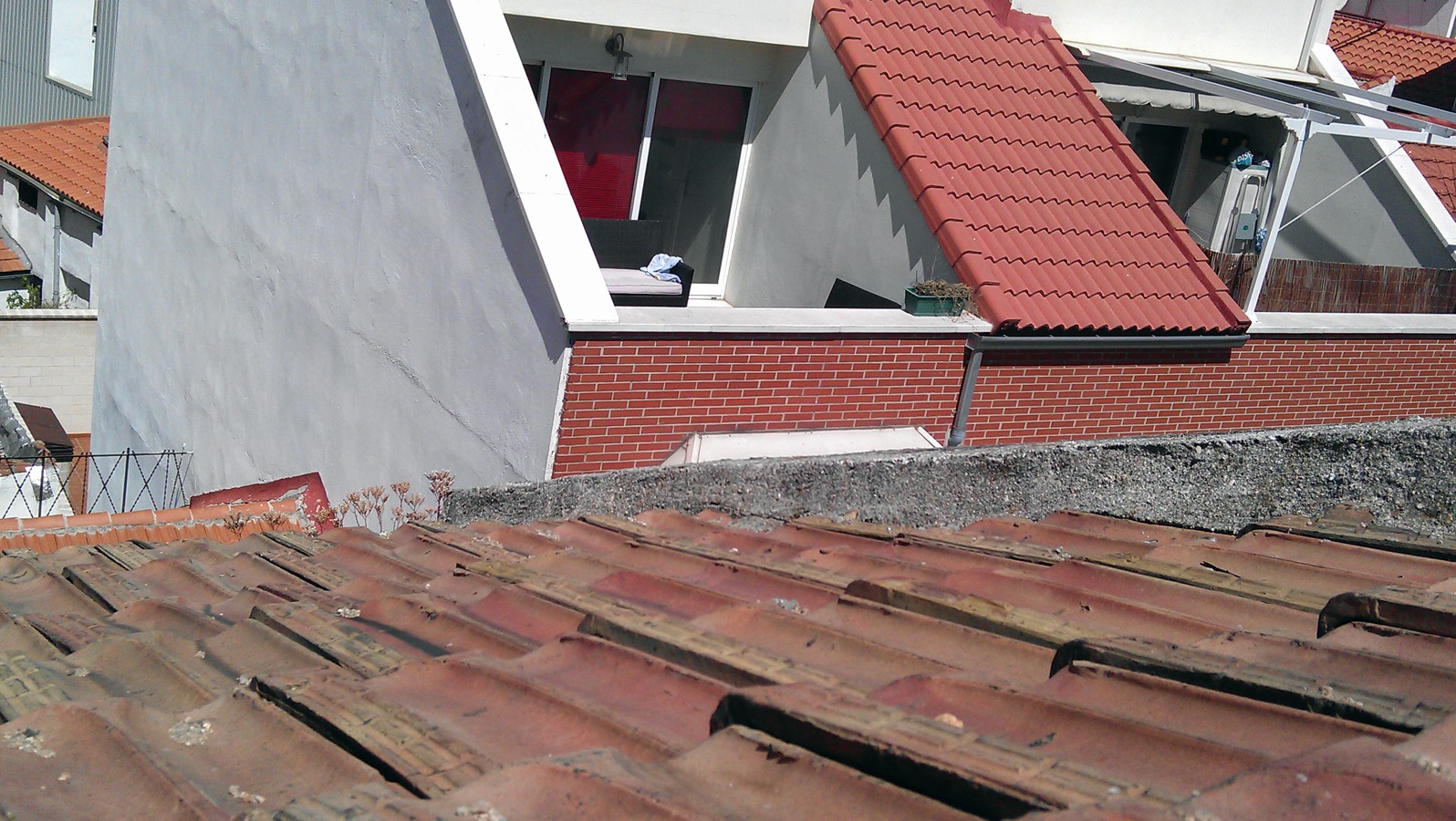 ITE - REPARACIÓN Y REFUERZO DE ESTRUCTURA DE CUBIERTA Y RETEJADO