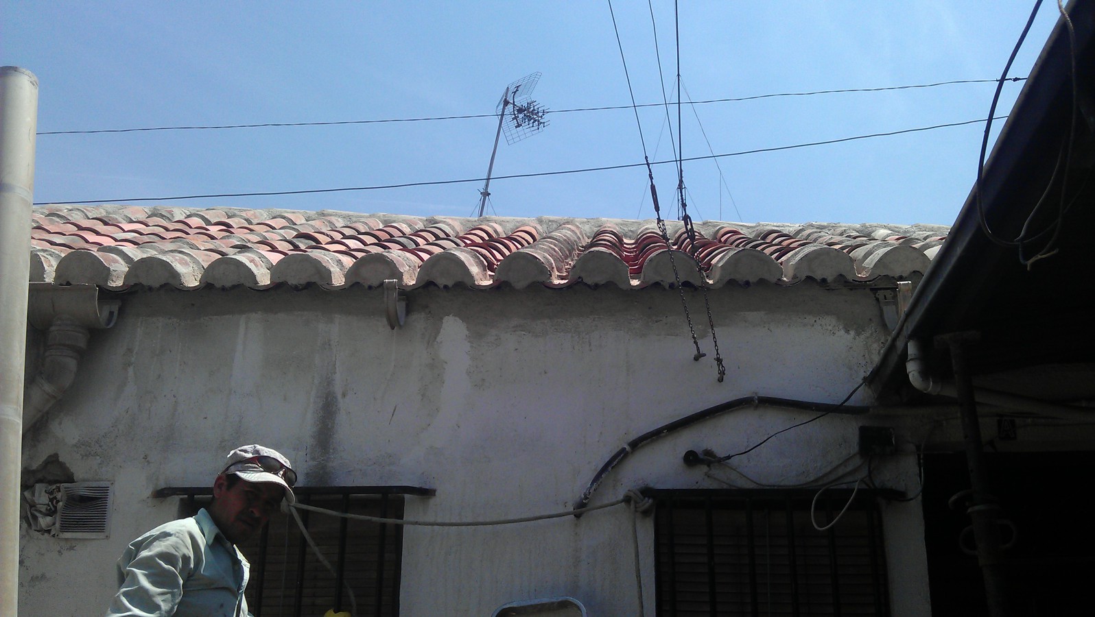 ITE - REPARACIÓN Y REFUERZO DE ESTRUCTURA DE CUBIERTA Y RETEJADO