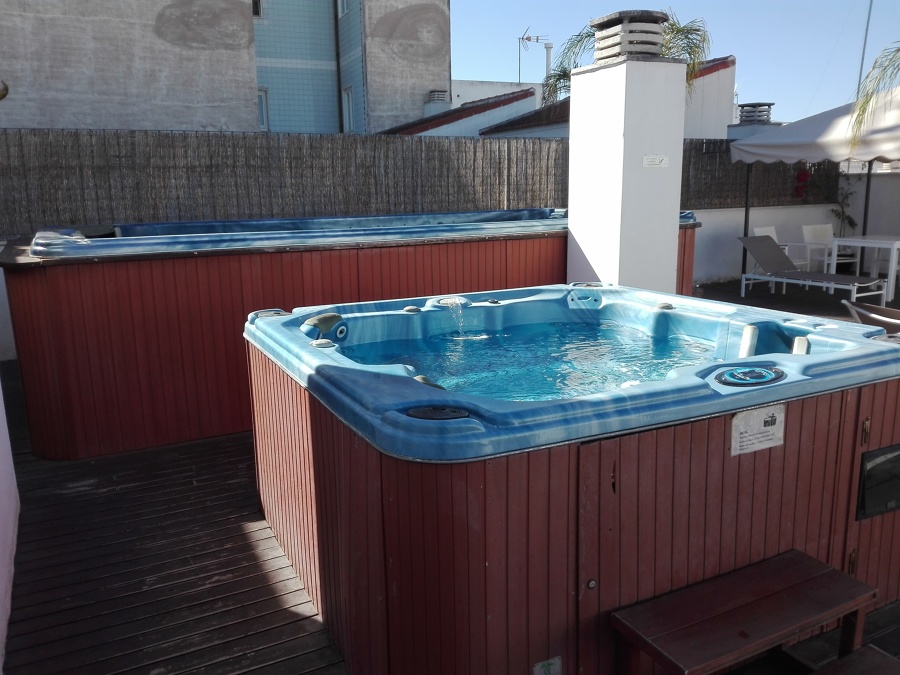 Jacuzzi
