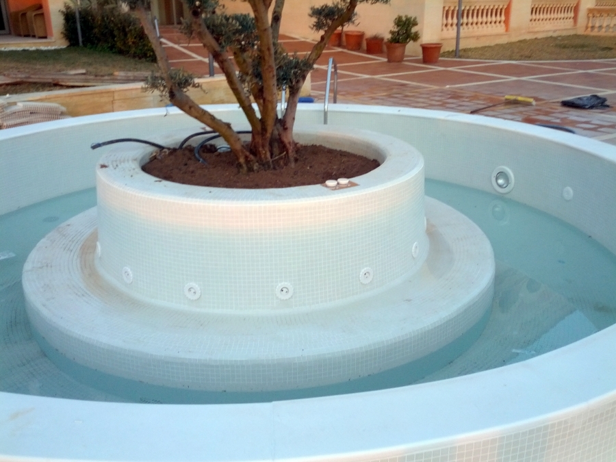 JACUZZI REDONDO TERMINADO