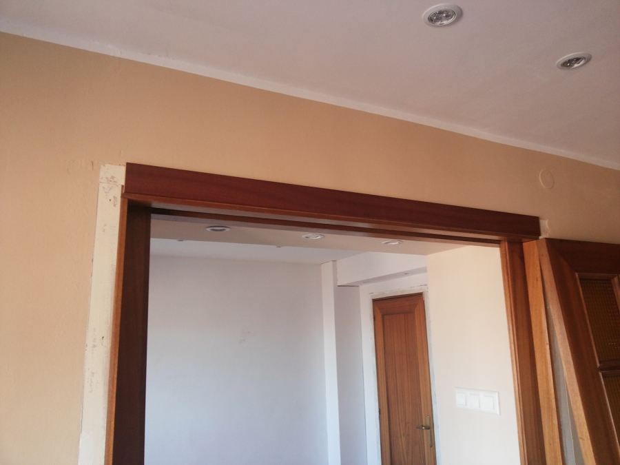 Jamba Puerta Acceso a otra habitación