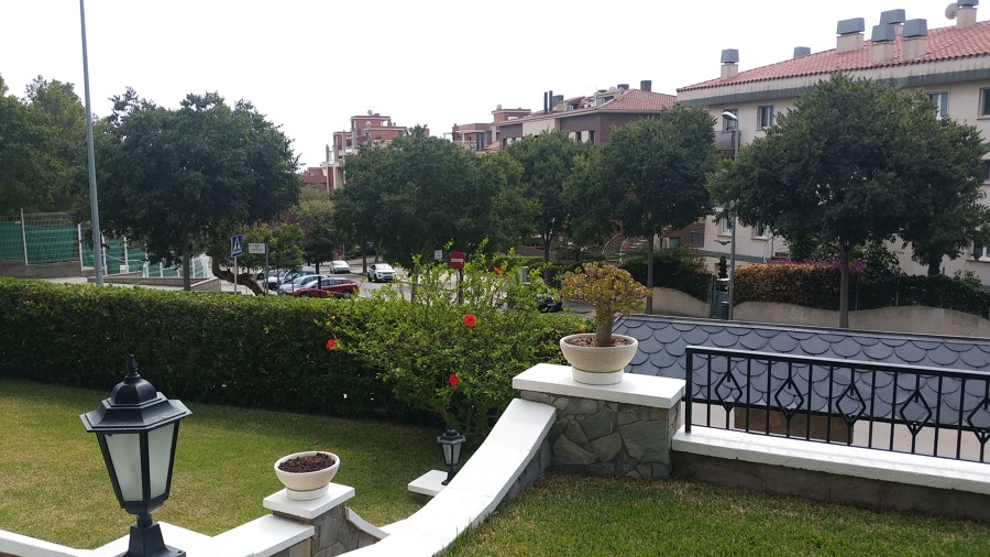 Jardín casa unifamiliar