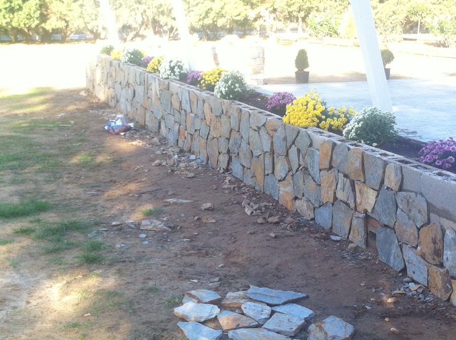 Jardinera en construcción