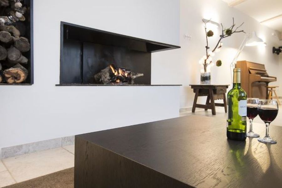 La chimenea principal acabada