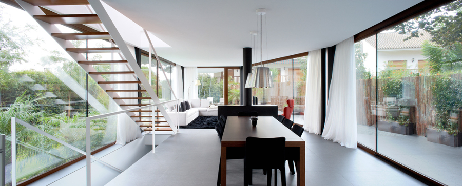 La liviandad de la escalera...