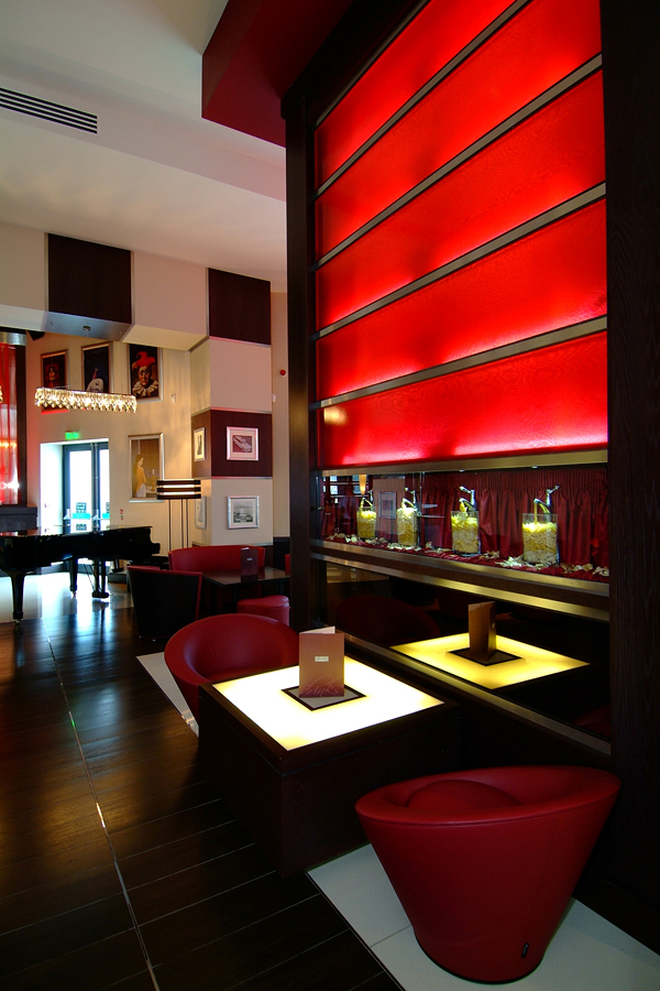 La Rocca Zona Barra Público Sentado 6