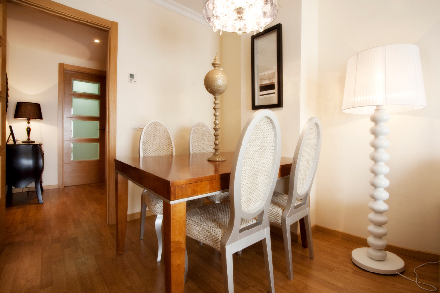 Amueblamiento integral pisos Grupo PRASA - L'estilo Interiorismo