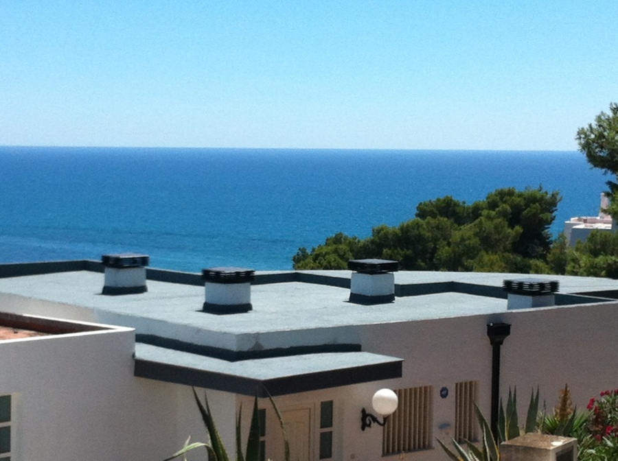 Lámina autoprotegida