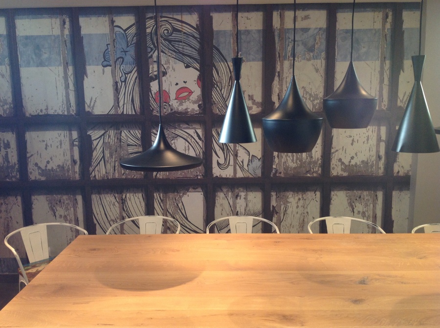 Lámpara compuesta suspendida.