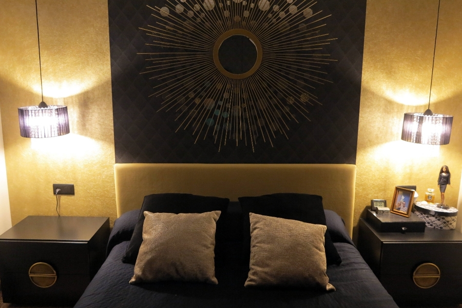 Lamparas colgantes encendidas