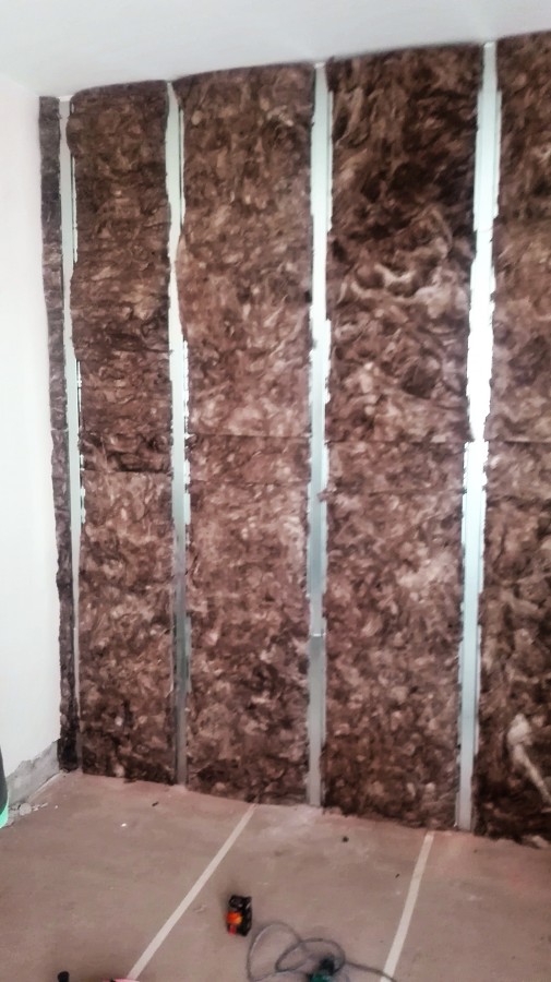 Lana mienral en la cámara