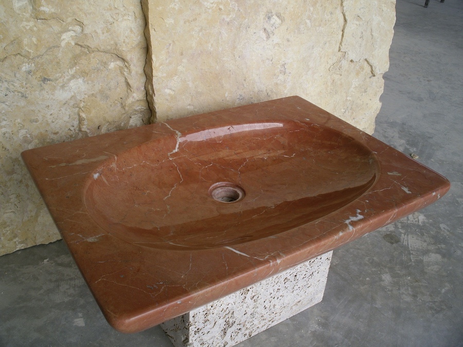 lavabo mármol rojo
