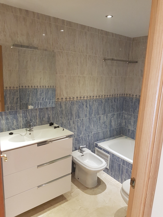 lavabo roca blanco brillante 