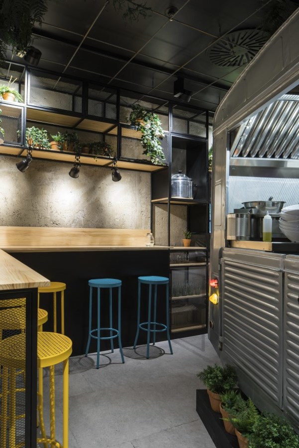 Le Streeter, vista de la barra alta trasera