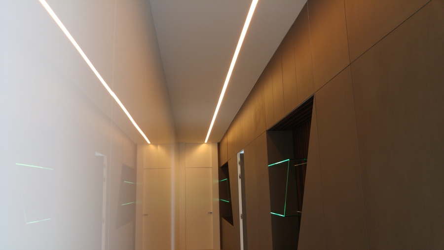 LEDS PASILLO HABITACIONES Y ESTANTERIAS
