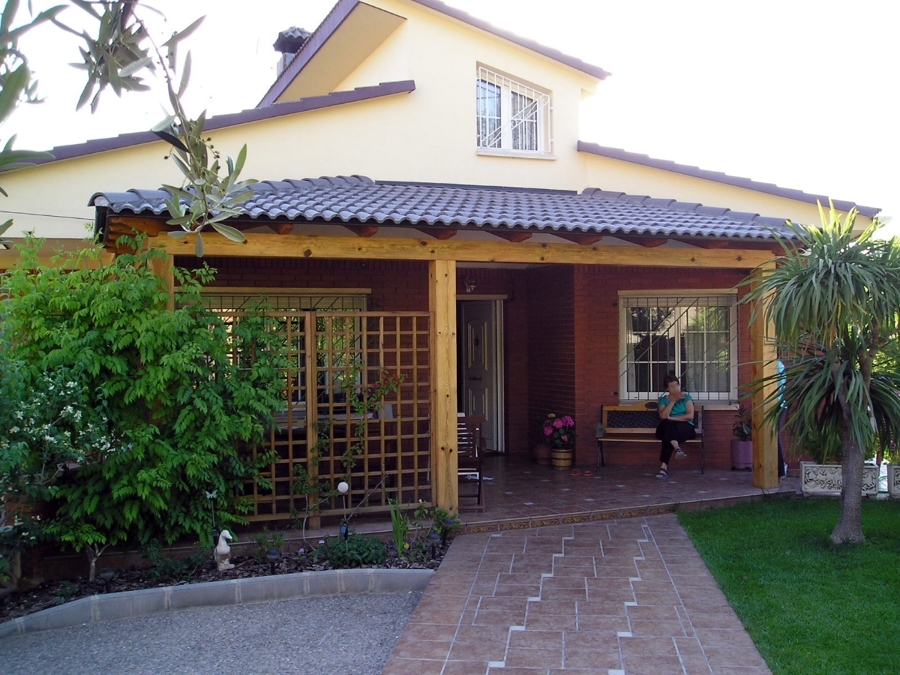 Legalización porche. Vista frontal.