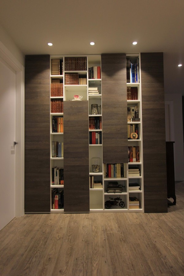 Librería con armarios