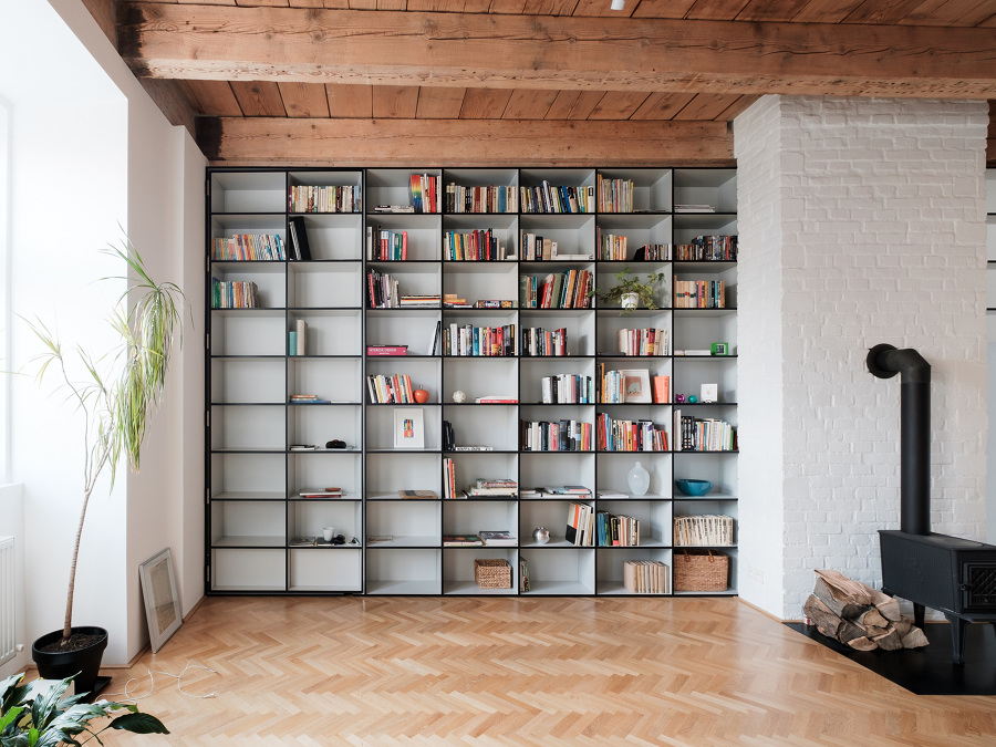 Libreria de grandes dimensiones