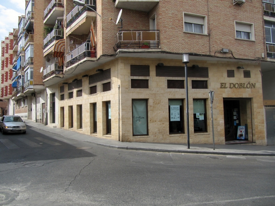 Licencia de apertura local comercial restaurante