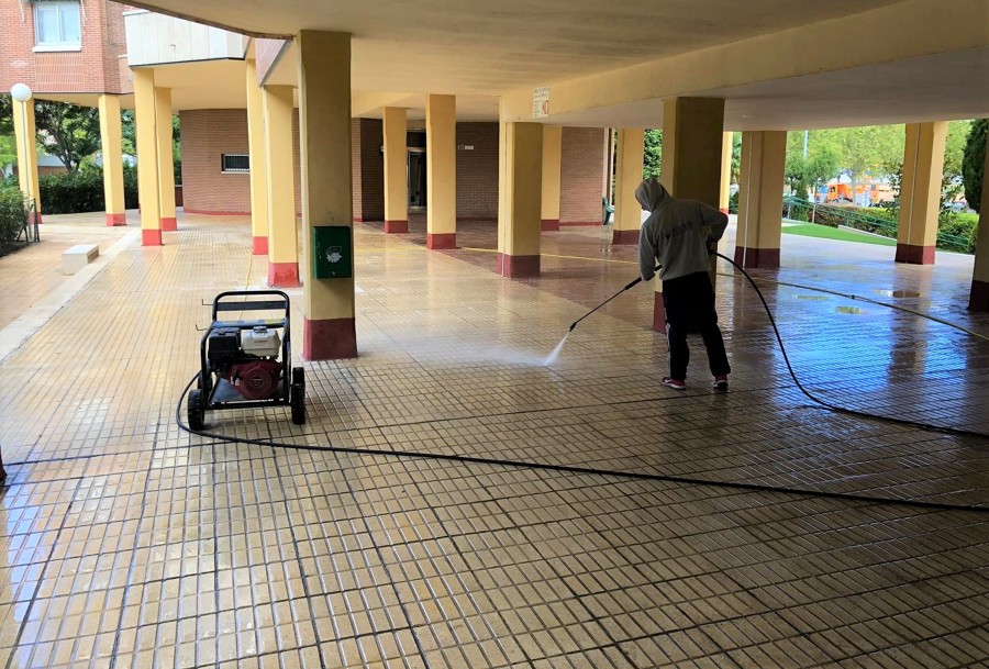 Limpieza en Comunidad de Vecinos