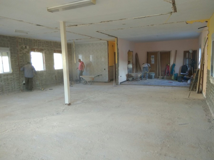 Limpieza y Retirada de Escombros Oficinas