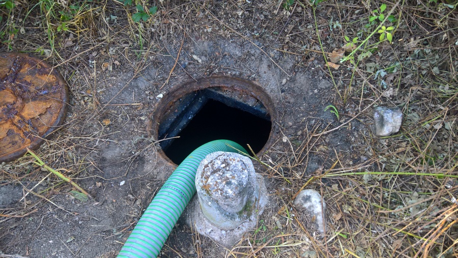 Limpieza y vaciado de fosa séptica