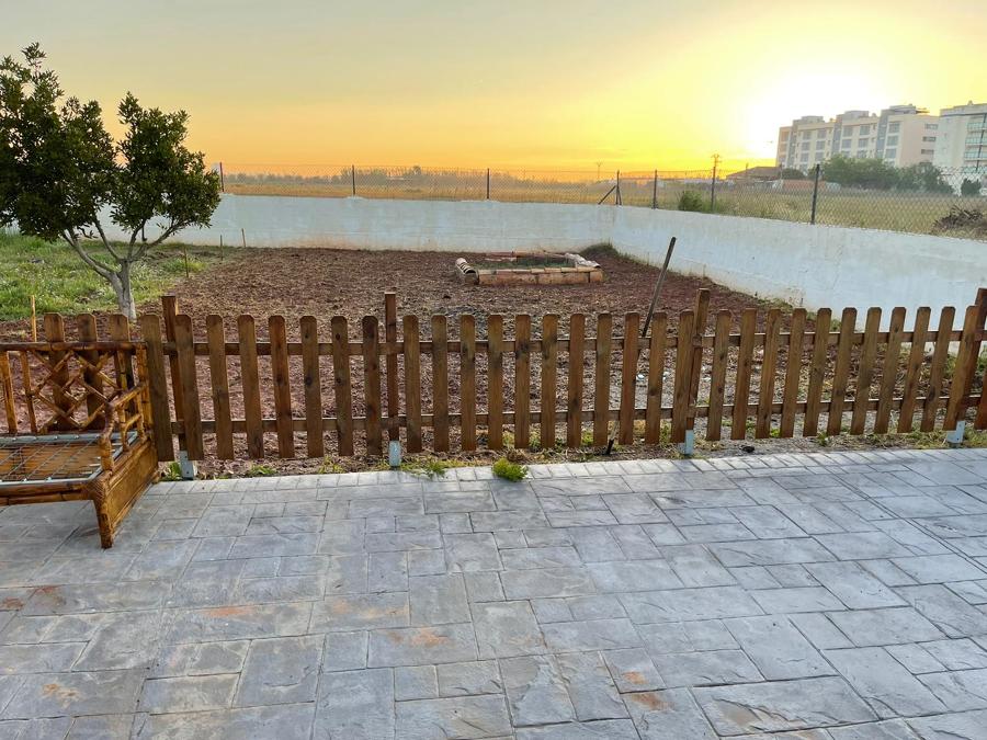 Listos para renovar este precioso jardín