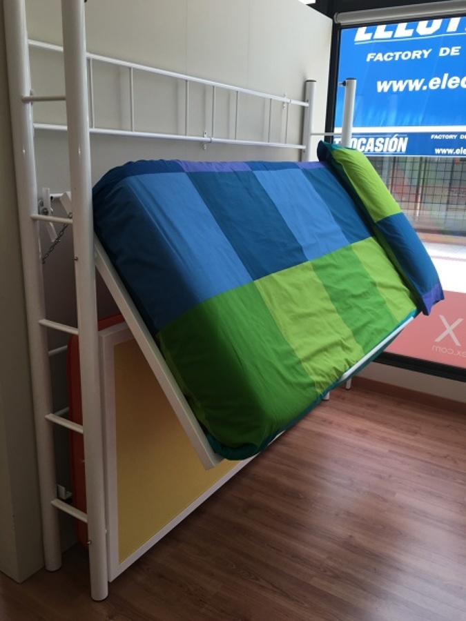 LITERA ABATIBLE HORIZONTAL 90 x 190 CERRADA C/ BASCULANTE