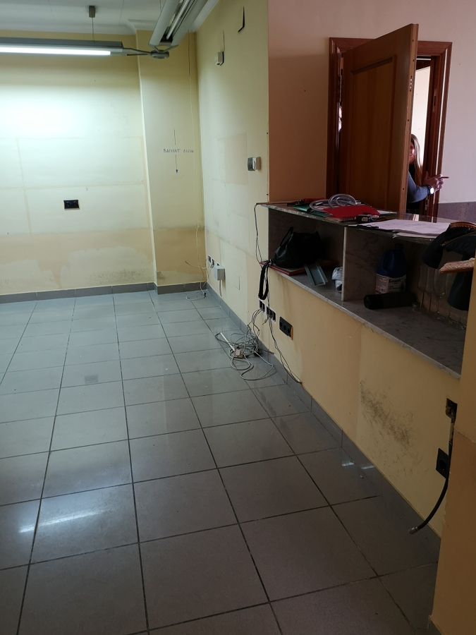 local comercial antes