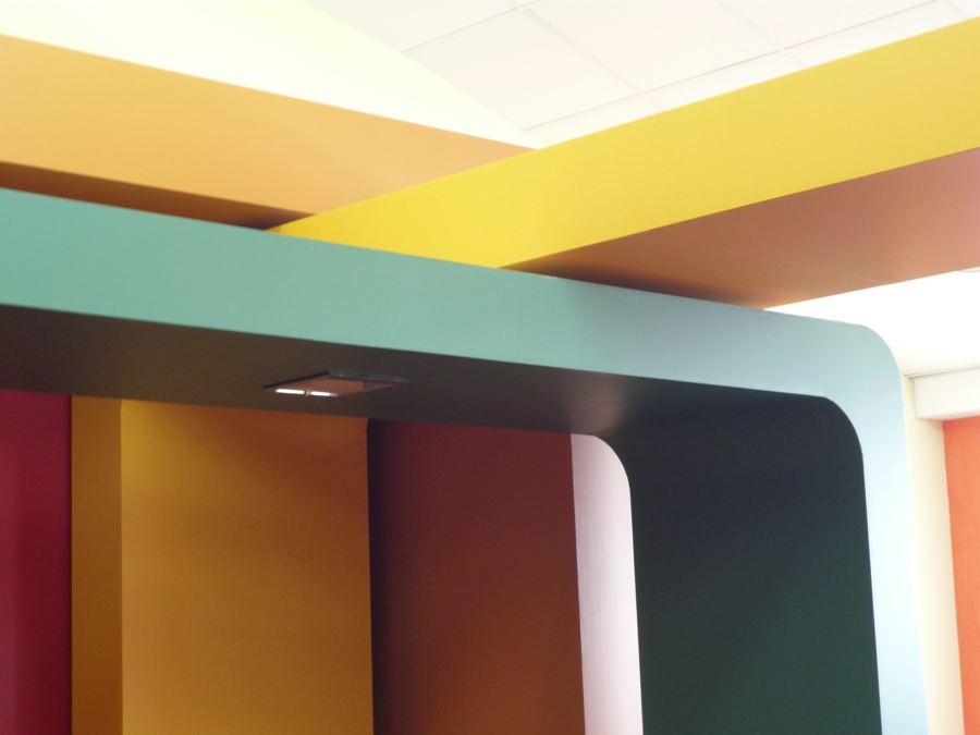 Local comercial - detalle de módulos entrelazados