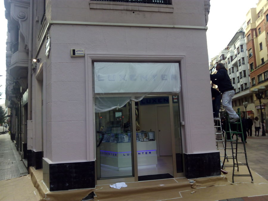 Locales comerciales.