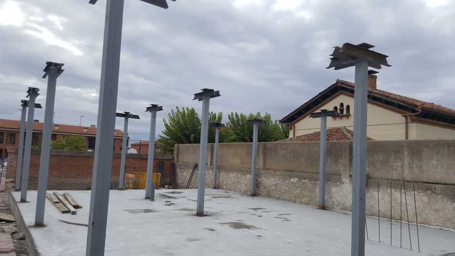 Losa de cimentación y Pilares metálicos PB