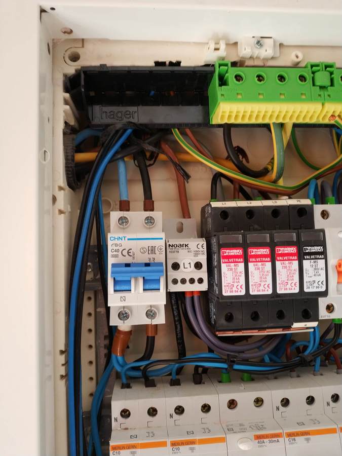 Magneto general para alimentación de estación.