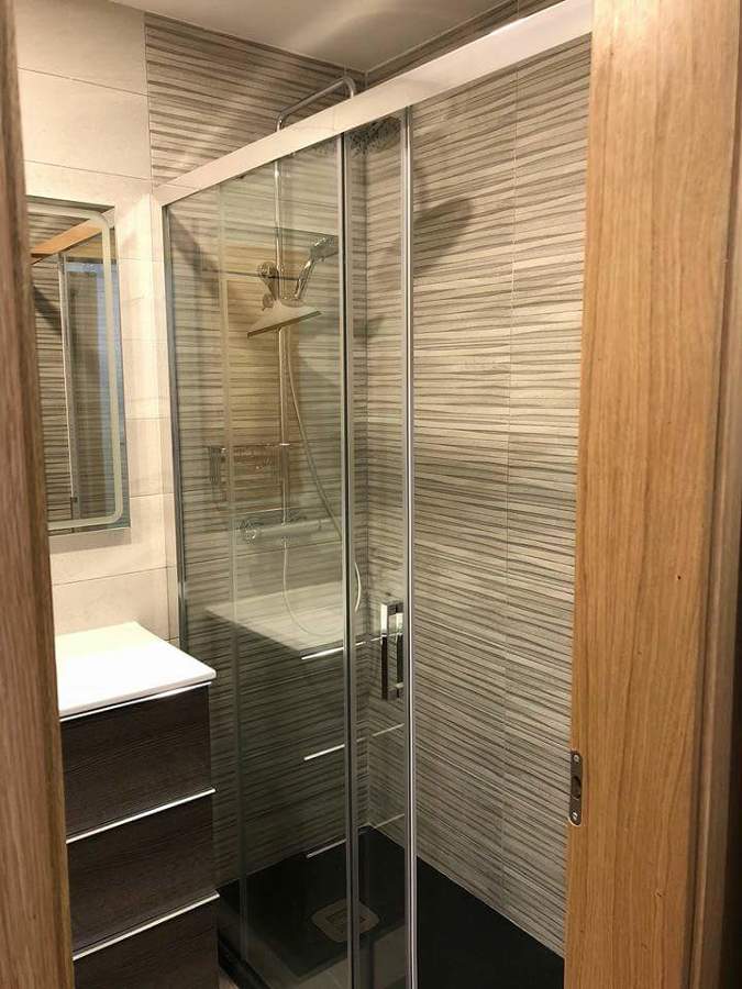 MAMPARA BAÑO GRANDE